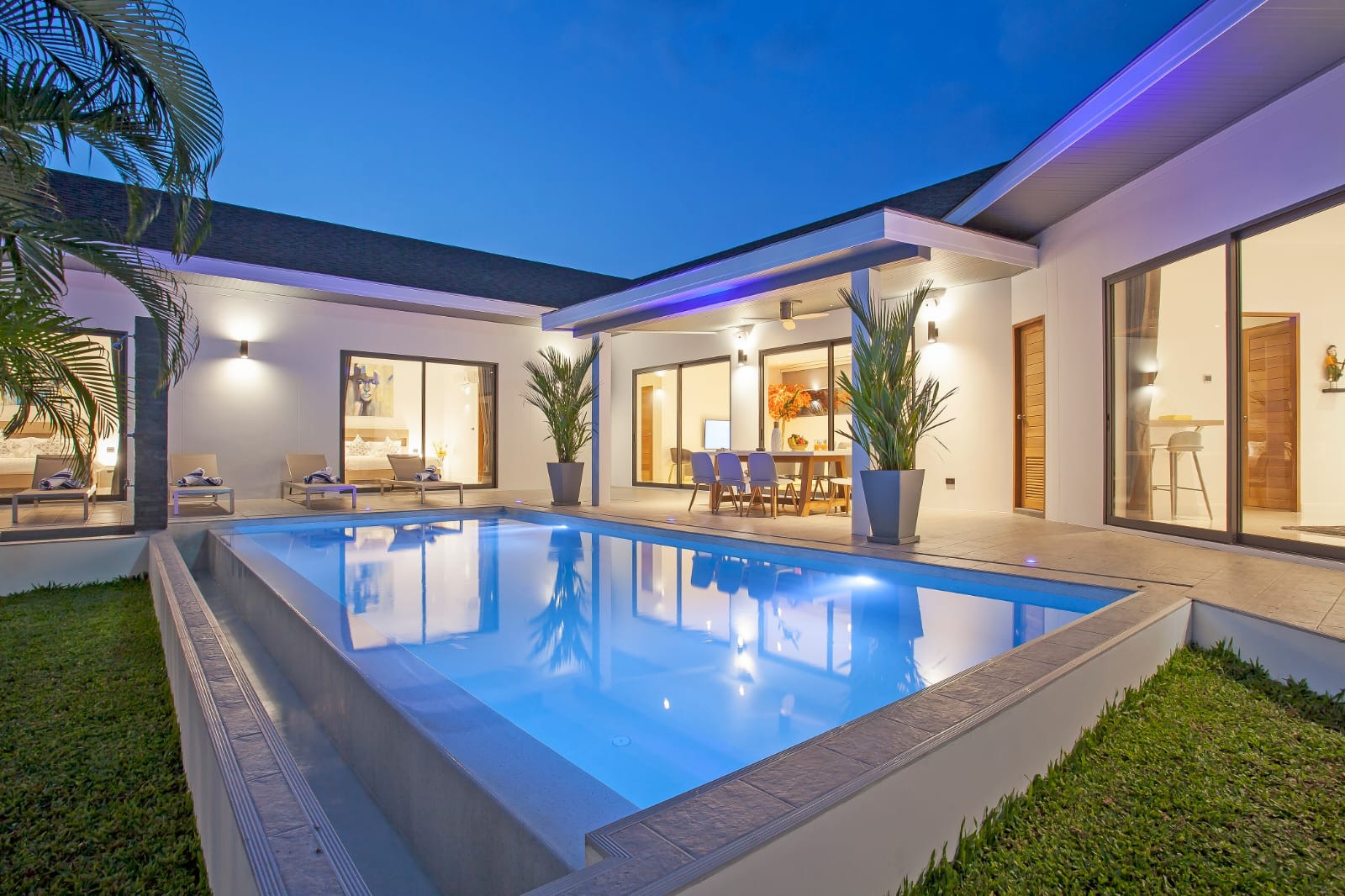 Villa Dream Garden à louer — piscine à l’heure bleue
